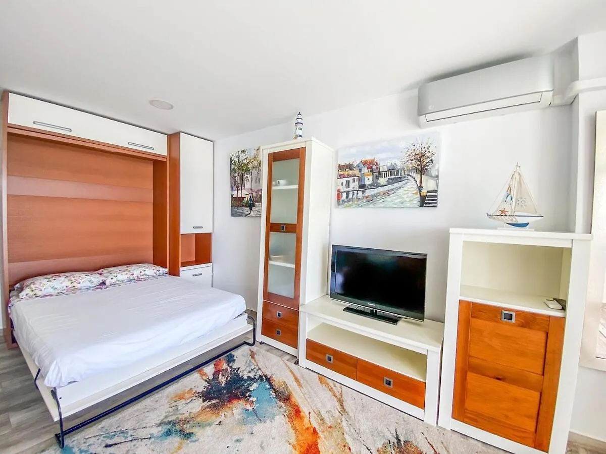 Vista Al Mar, Wifi, Terraza Y Piscina. Appartement Torremolinos 0*,  Spanje