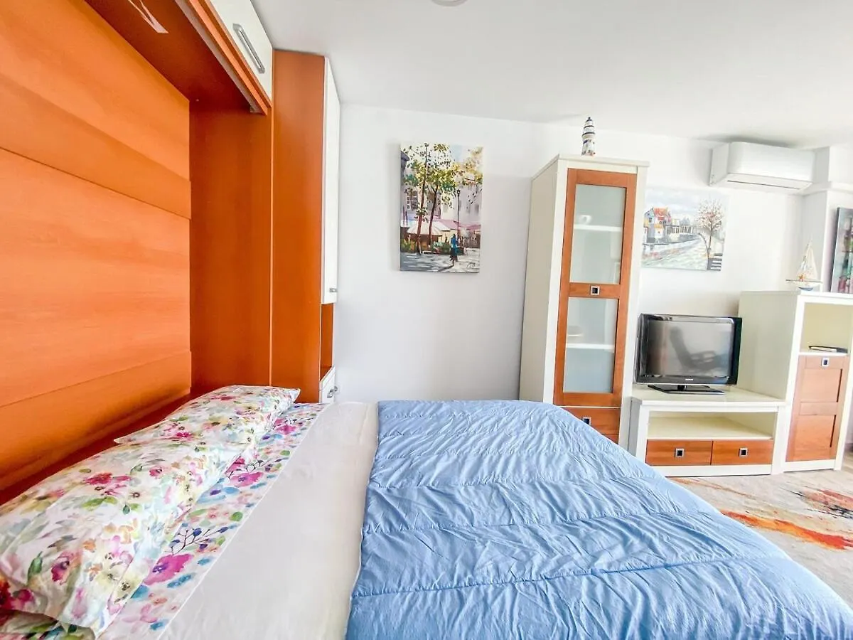 Apartmán Vista Al Mar, Wifi, Terraza Y Piscina. Torremolinos